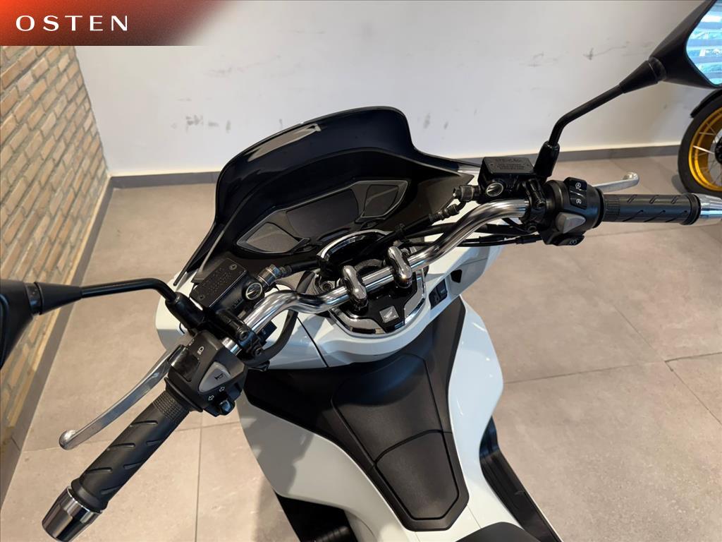 HONDA-PCX-160 ABS