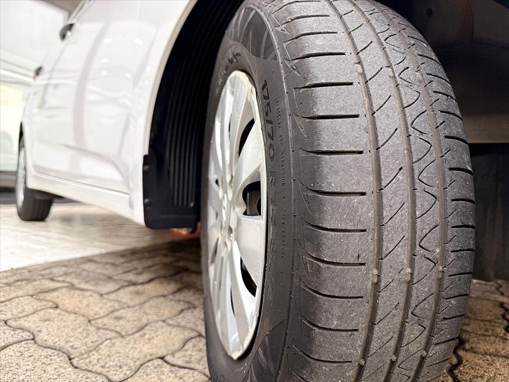 Hyundai Hb20 - 1.0 UNIQUE 12V FLEX 4P MANUAL