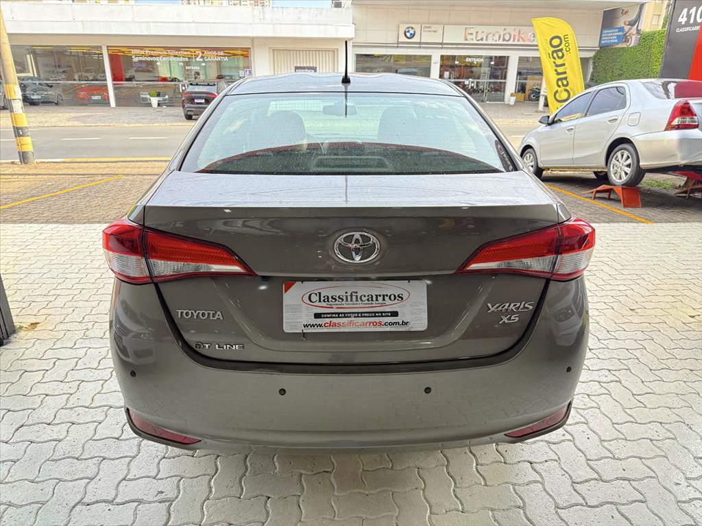 Toyota Yaris - 1.5 16V FLEX SEDAN XS MULTIDRIVE