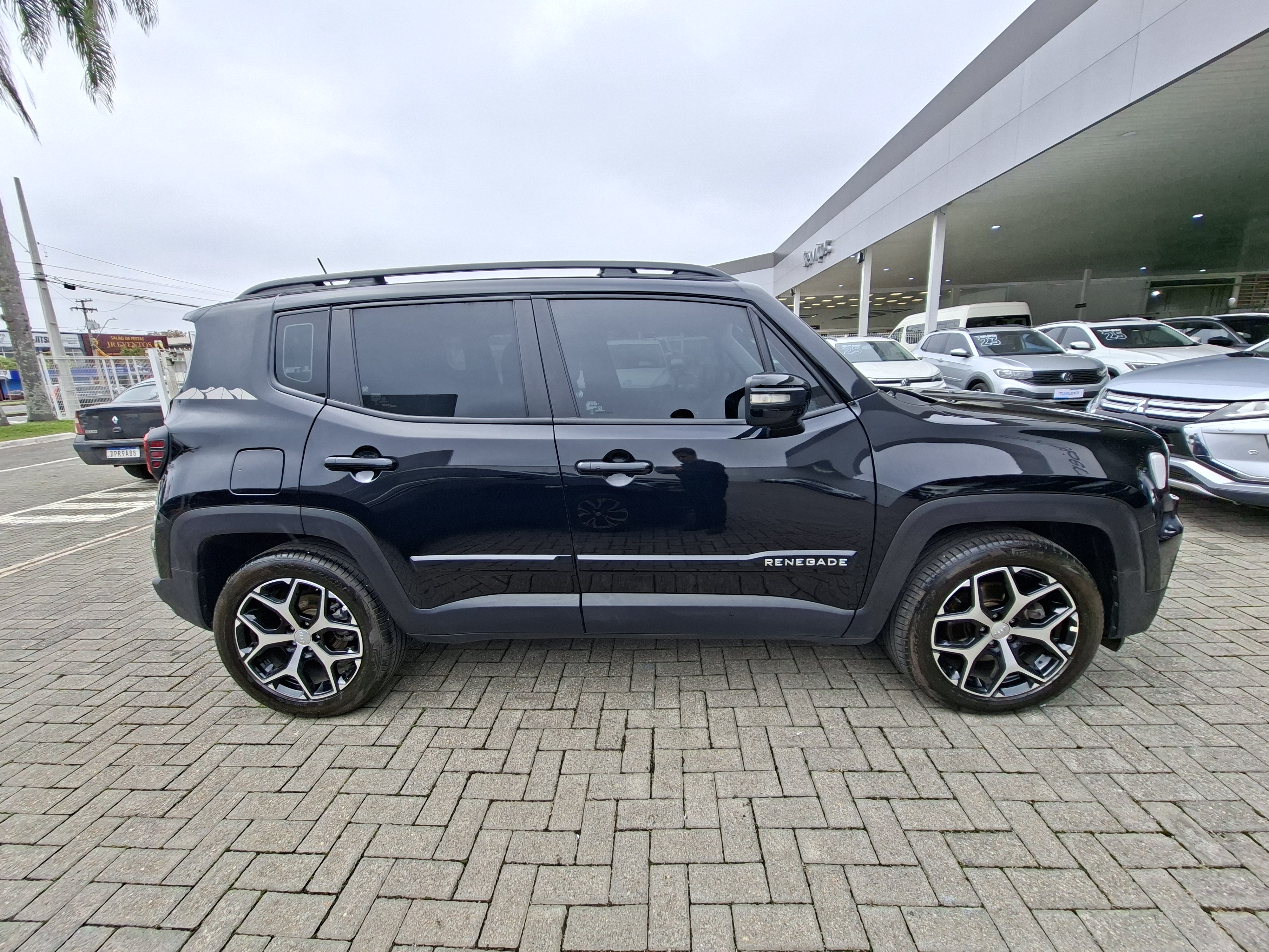 RENEGADE 1.3 T270 TURBO FLEX SAHARA AT67