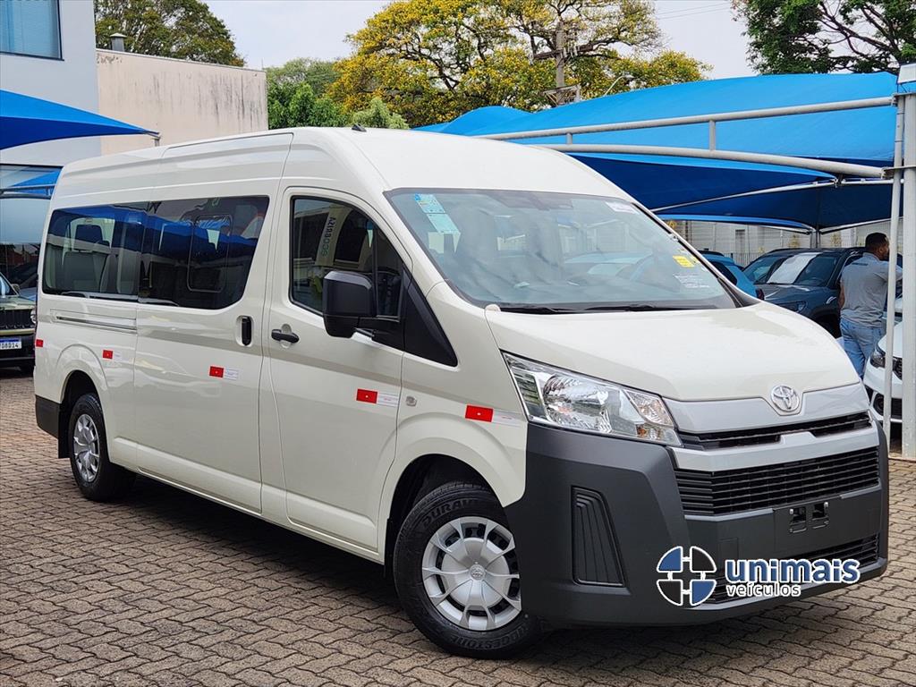 TOYOTA HIACE 2.8 D-4D TURBO DIESEL MINIBUS 15+1 DX AUTOMÁTICO — foto 1