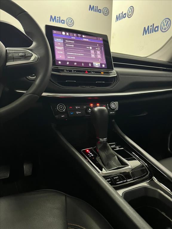 COMPASS 1.3 T270 TURBO FLEX LIMITED AT69