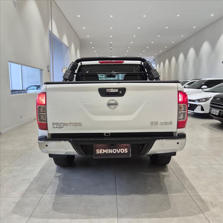 FRONTIER 2.3 16V TURBO DIESEL SE CD 4X4 AUTOMÁTICO4