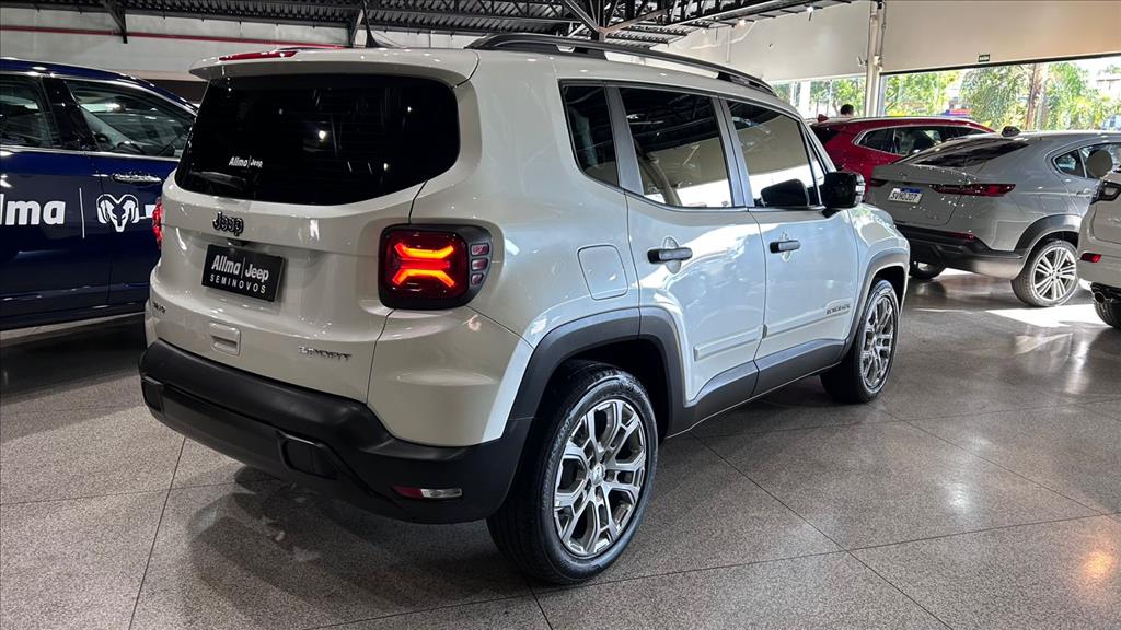 RENEGADE 1.3 T270 TURBO FLEX SPORT AT6 RENEGADE 1.3 T270 TURBO FLEX SPORT AT6