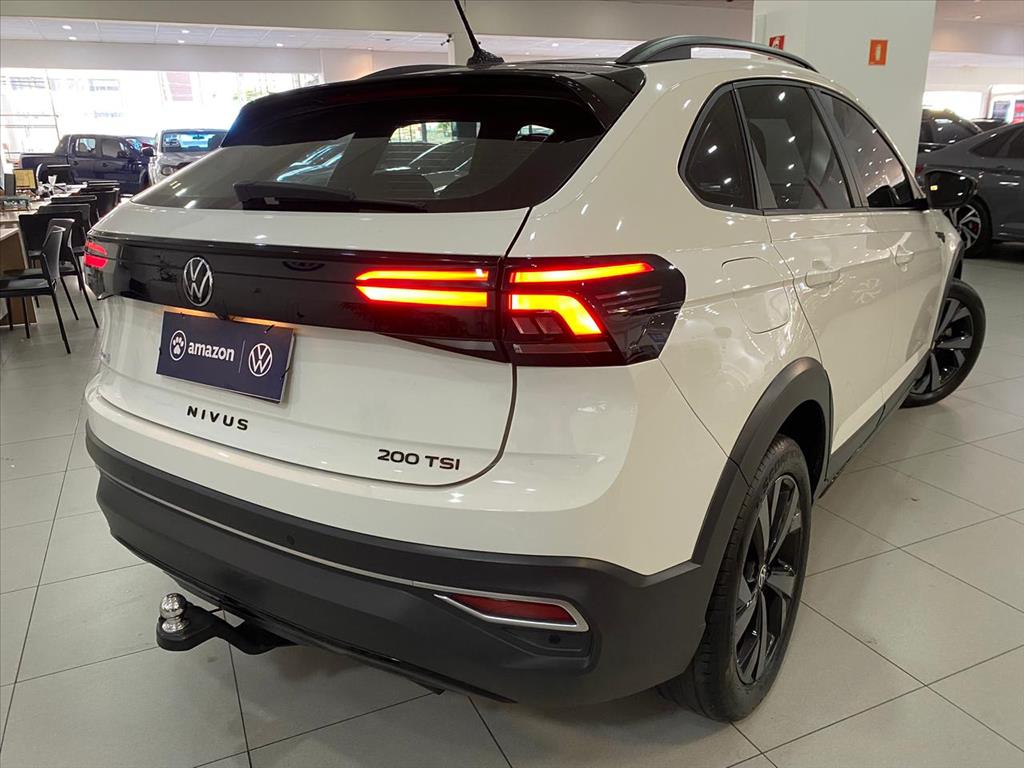 NIVUS 1.0 200 TSI TOTAL FLEX HIGHLINE AUTOMÁTICO4