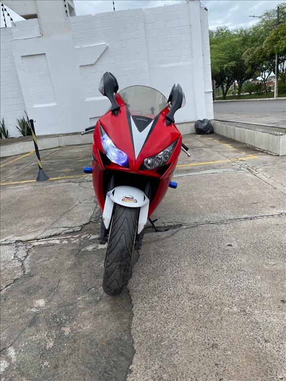 HONDA CBR foto 3