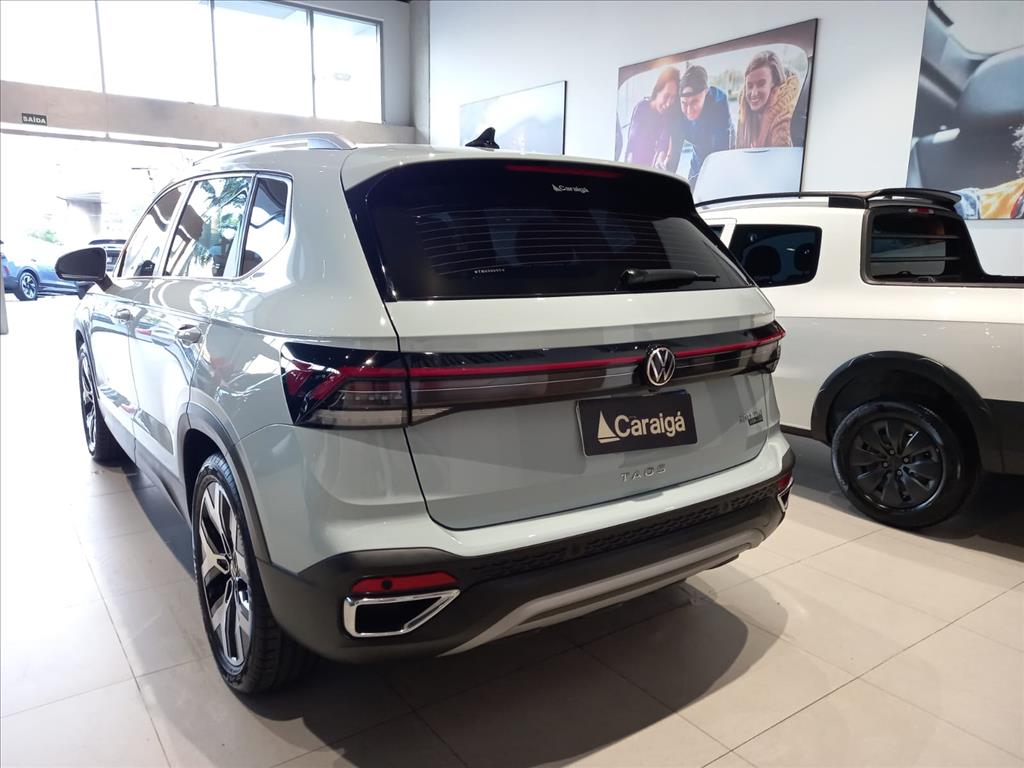 TAOS 1.4 250 TSI TOTAL FLEX COMFORTLINE AUTOMÁTICO3