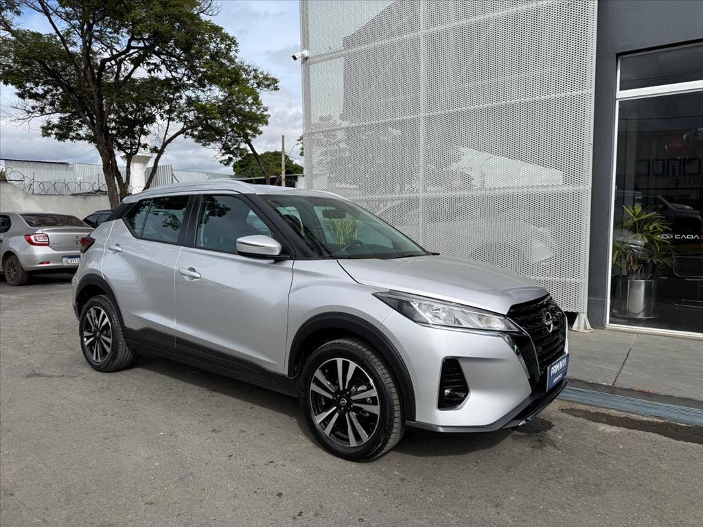 KICKS PLAY 1.6 16V FLEXSTART SENSE XTRONIC