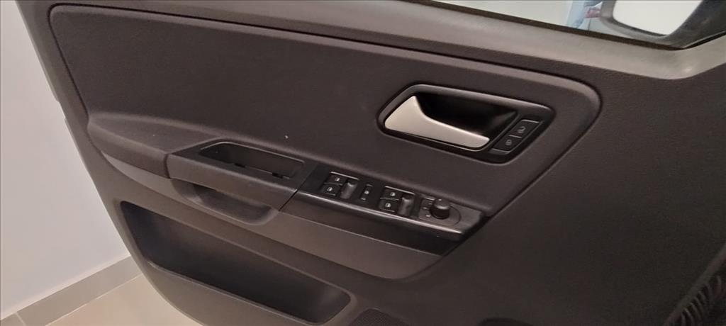 FOX 1.0 MI 8V FLEX 4P MANUAL10