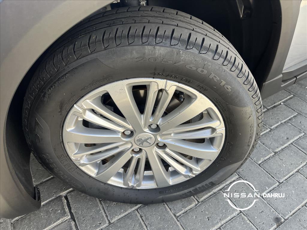 2008 1.6 16V FLEX ALLURE 4P AUTOMÁTICO10