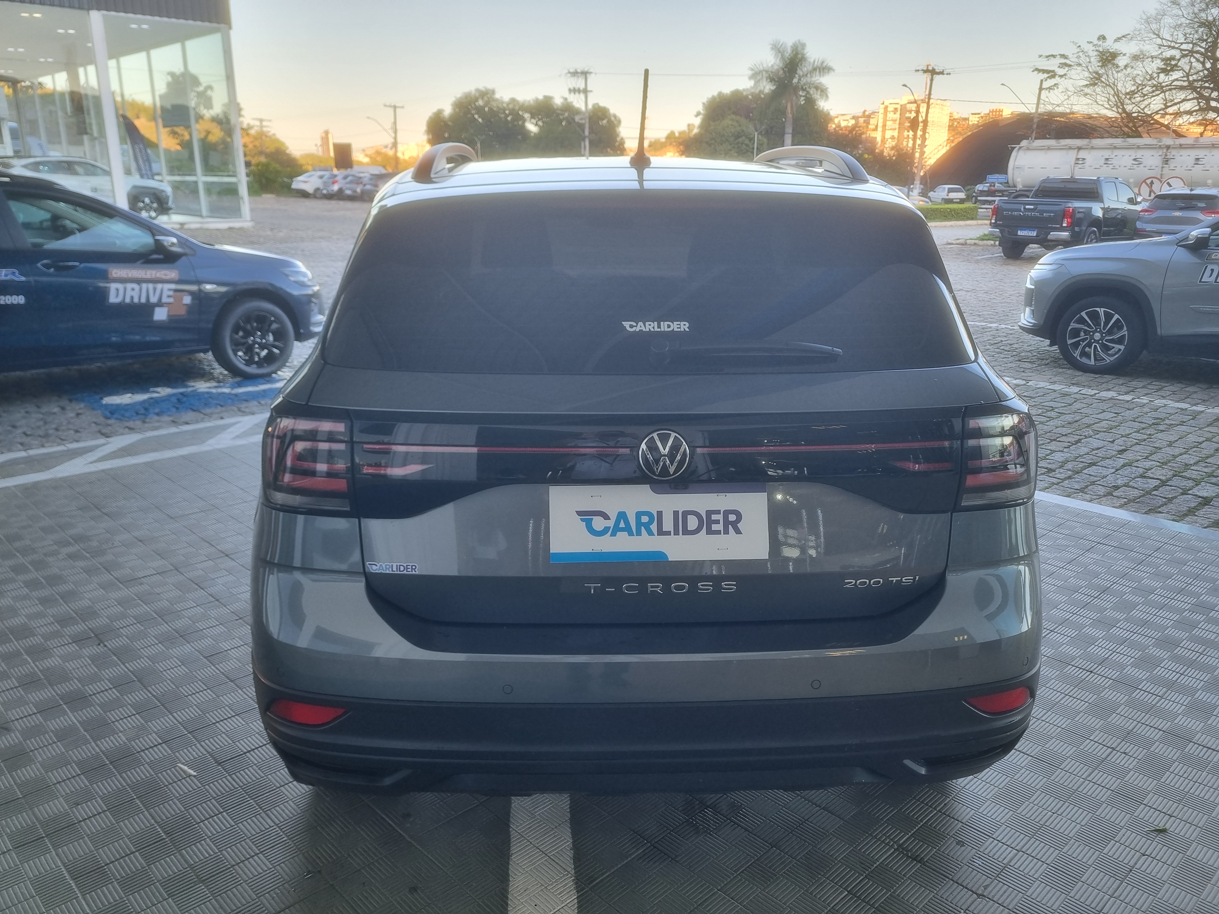 T-CROSS 1.0 200 TSI TOTAL FLEX AUTOMÁTICO2