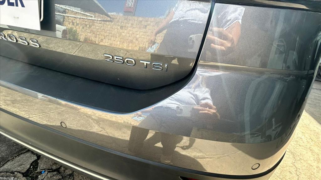 T-CROSS 1.4 250 TSI TOTAL FLEX HIGHLINE AUTOMÁTICO6