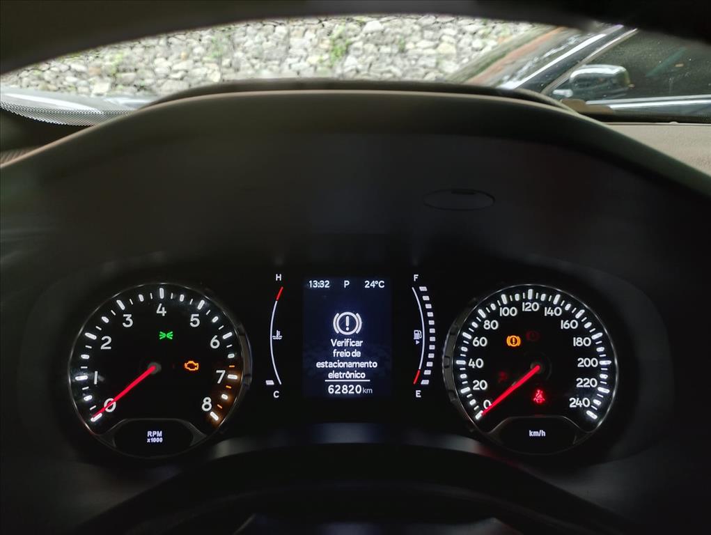 RENEGADE 1.8 16V FLEX 4P AUTOMÁTICO11