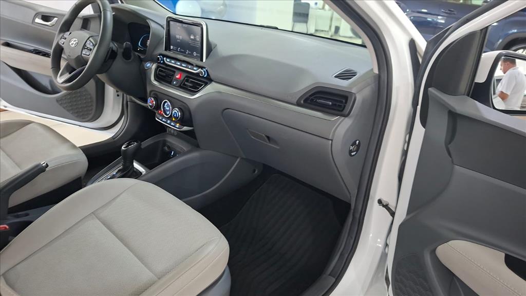 Hyundai-HB20S-1.0 TGDI FLEX PLATINUM SAFETY AUTOMÁTICO