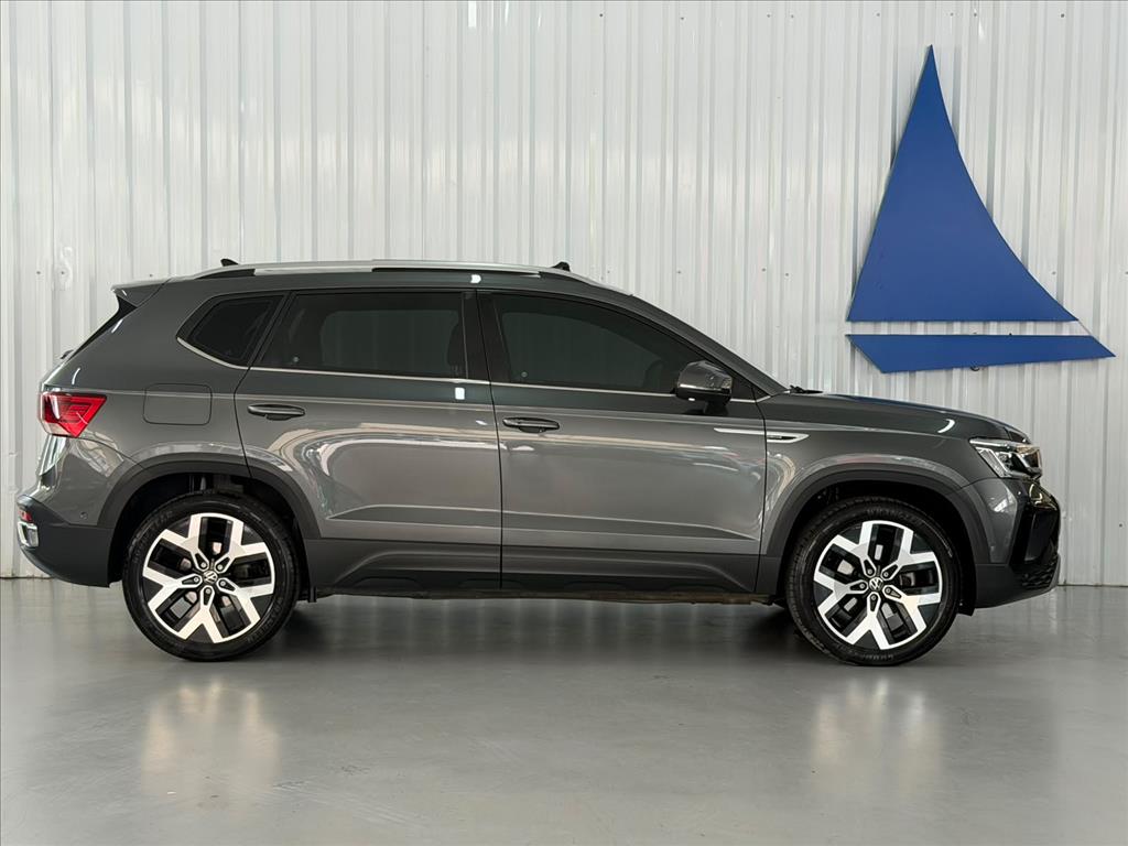 TAOS 1.4 250 TSI TOTAL FLEX HIGHLINE AUTOMÁTICO1