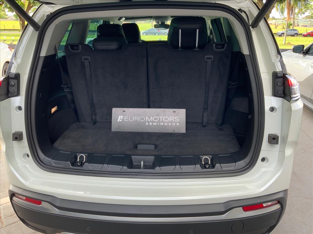 Jeep-COMMANDER-1.3 T270 TURBO FLEX LONGITUDE AT6