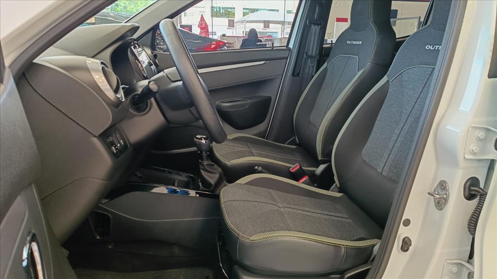 KWID 1.0 12V SCE FLEX OUTSIDER MANUAL10