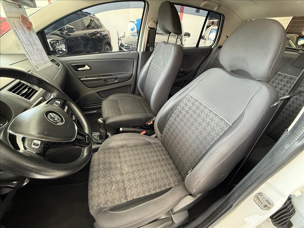Volkswagen Fox - 1.6 MSI COMFORTLINE 8V FLEX 4P MANUAL