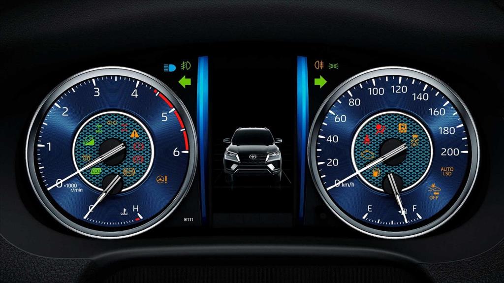 HILUX SW4 2.8 D-4D TURBO DIESEL SRX PLATINUM 4X4 AUTOMÁTICO10