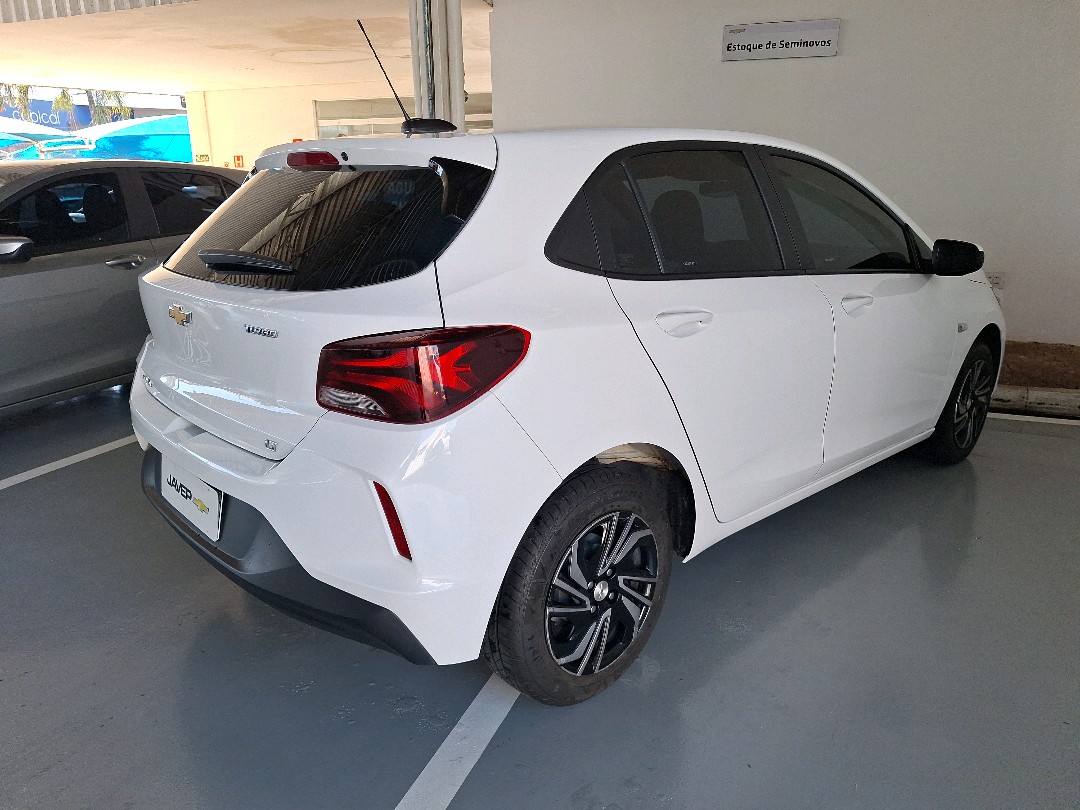 GM - Chevrolet-ONIX-1.0 TURBO FLEX LT MANUAL