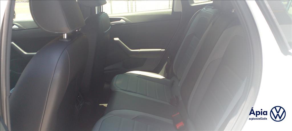 NIVUS 1.0 200 TSI TOTAL FLEX HIGHLINE AUTOMÁTICO9