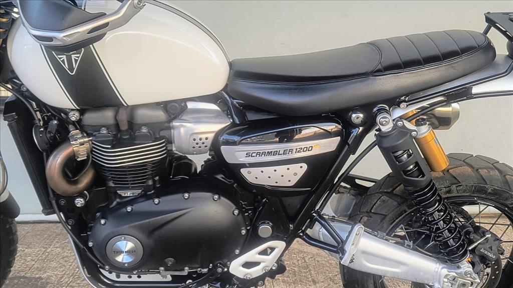 SCRAMBLER 1200 XE2