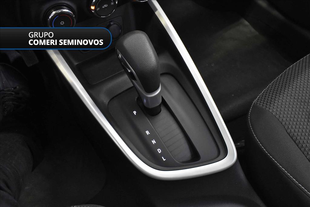 ONIX PLUS 1.0 TURBO FLEX LT AUTOMÁTICO6