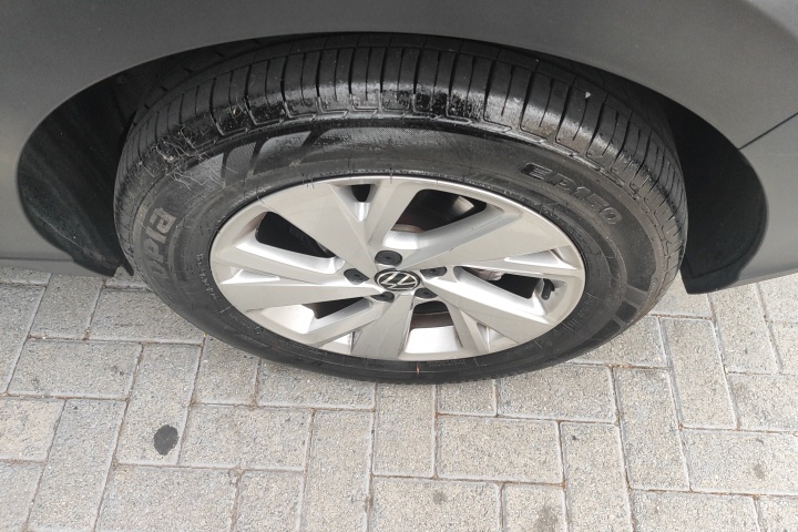 NIVUS 1.0 200 TSI TOTAL FLEX COMFORTLINE AUTOMÁTICO