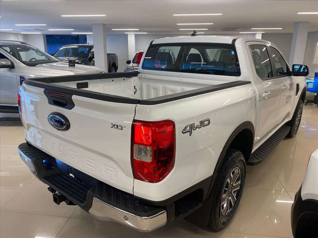 Ford-RANGER-3.0 V6 TURBO DIESEL CD XLT 4X4 AUTOMÁTICO