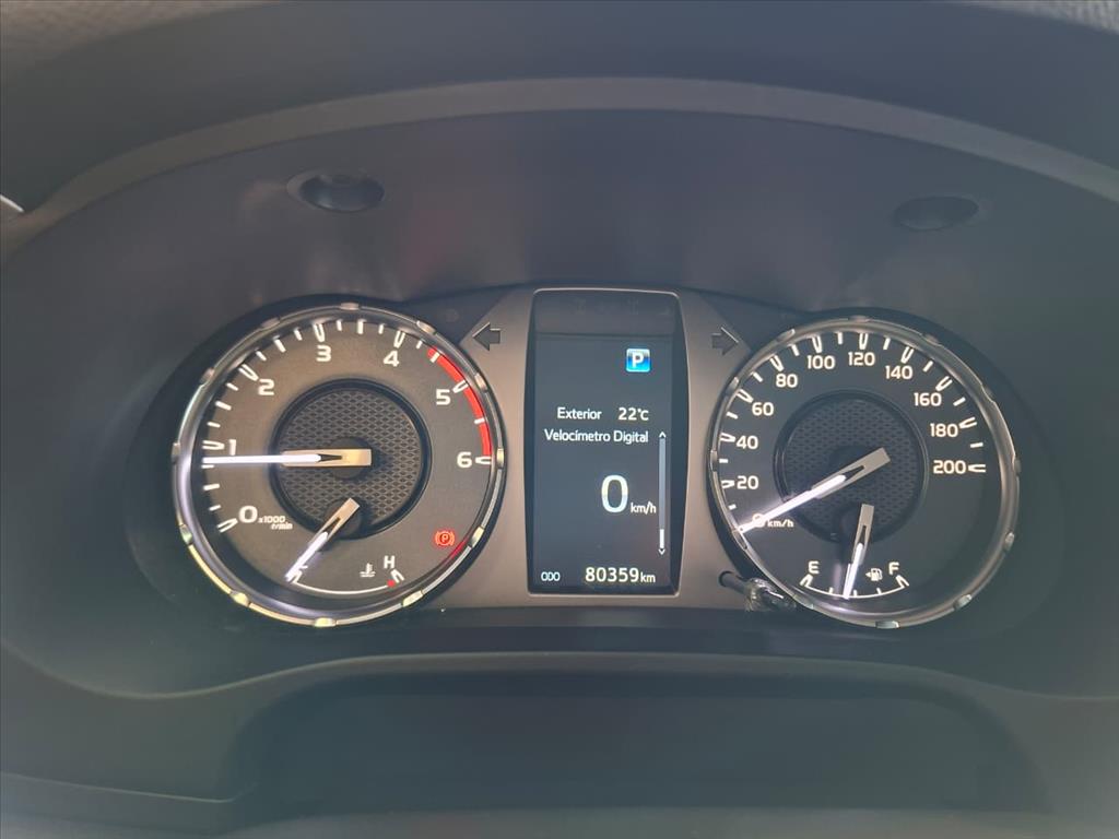 HILUX 2.8 D-4D TURBO DIESEL CD SRX 4X4 AUTOMÁTICO9