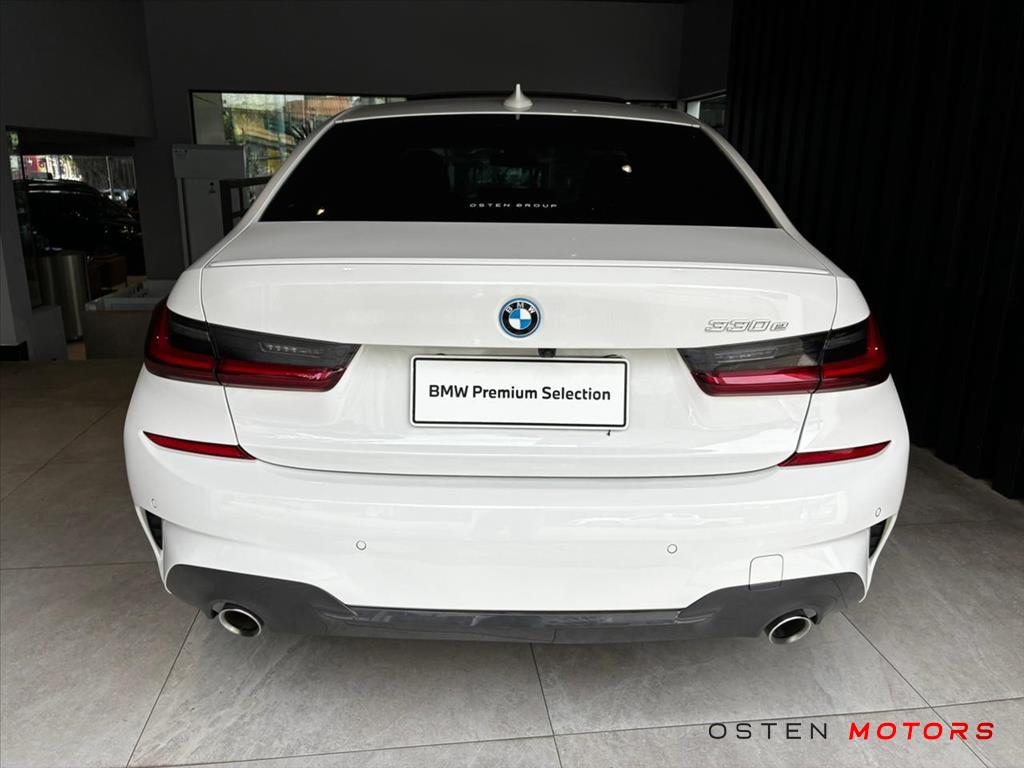 BMW-330e-2.0 16V TURBO HÍBRIDO M SPORT AUTOMÁTICO