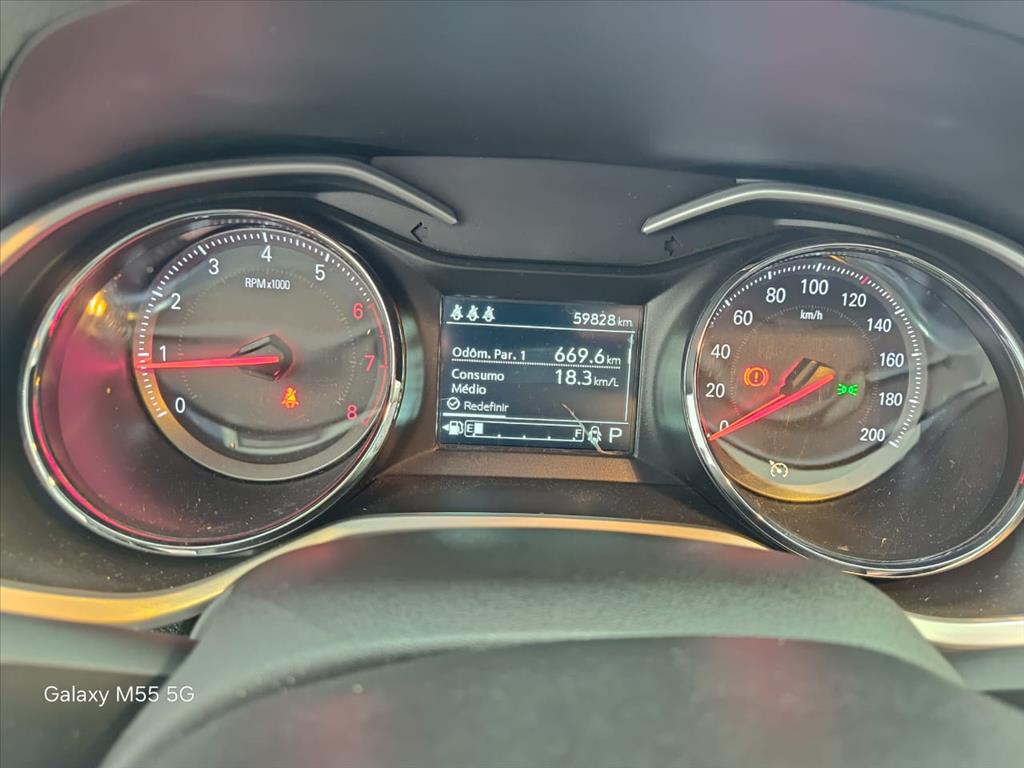 ONIX 1.0 TURBO FLEX AUTOMÁTICO6