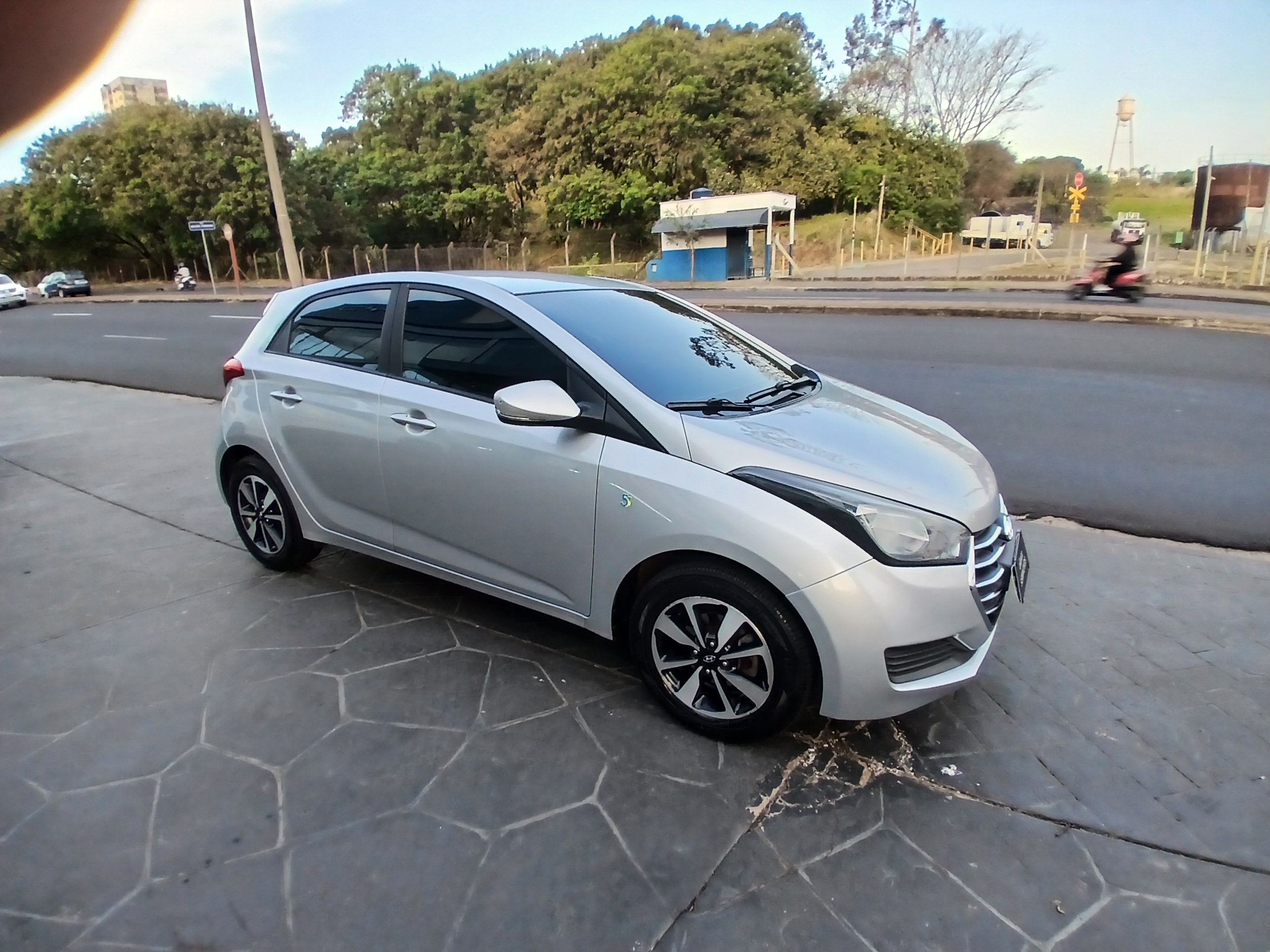 HB20 1.0 COMFORT PLUS 12V FLEX 4P MANUAL1