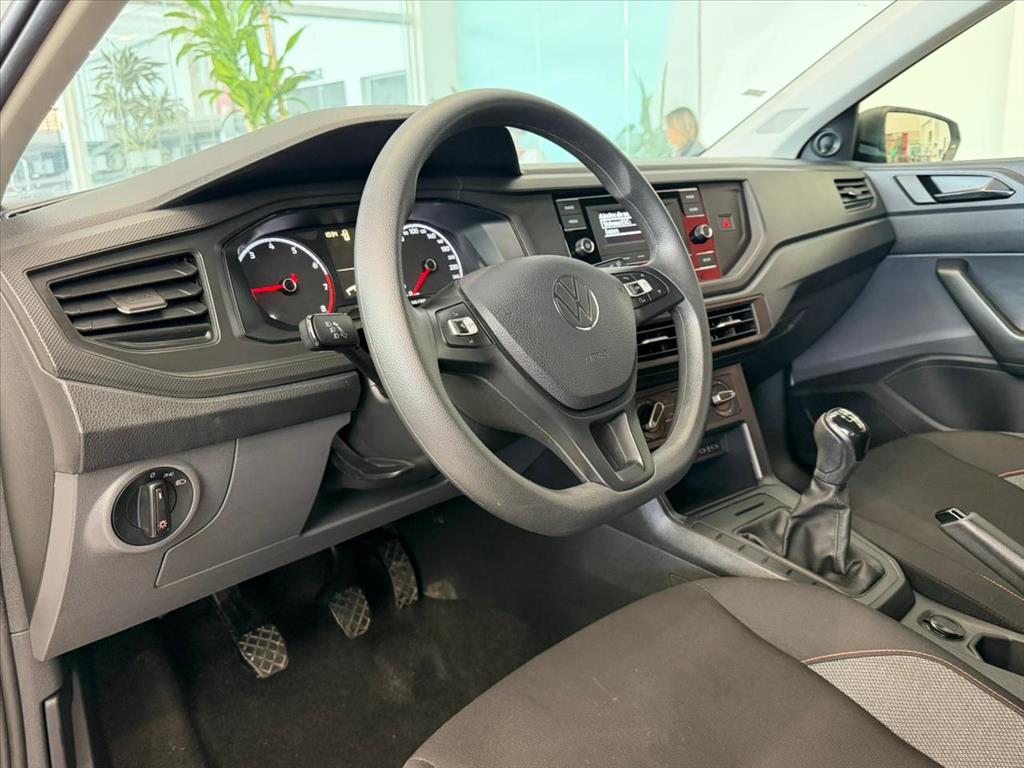 POLO 1.0 MPI TRACK MANUAL8