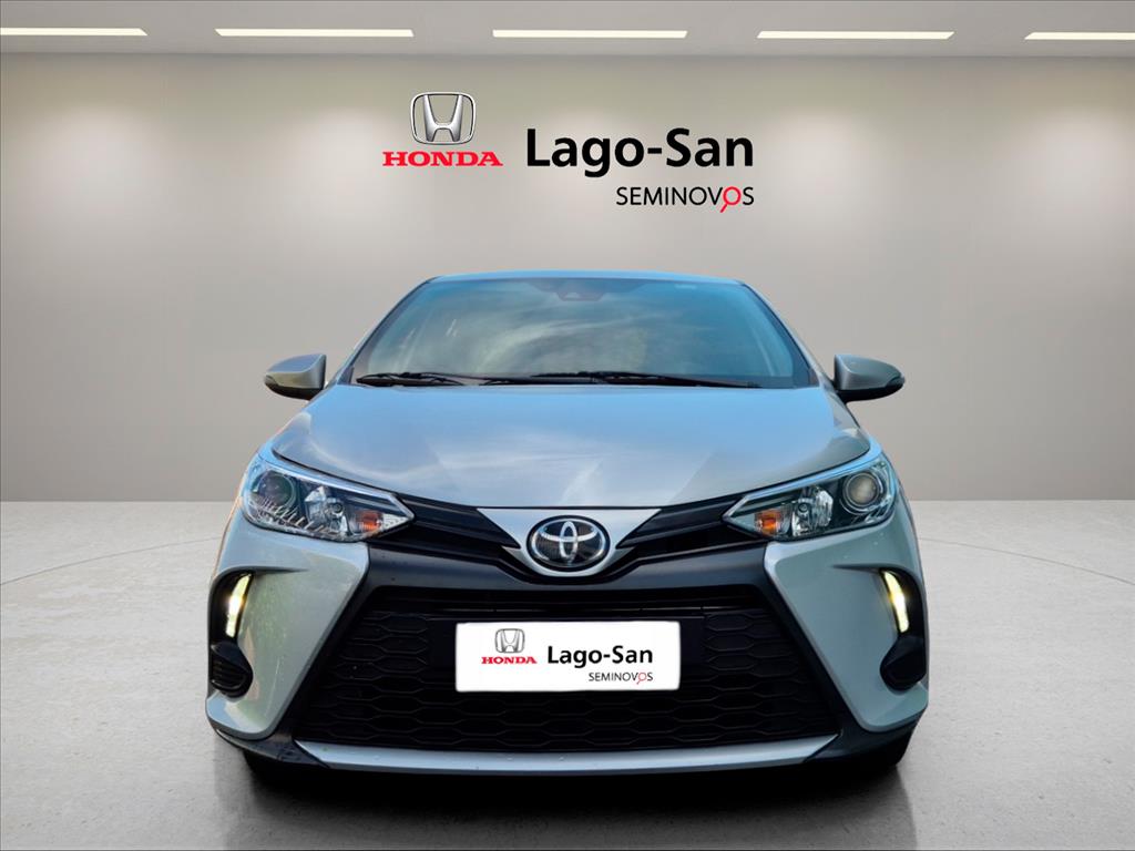 YARIS 1.5 16V FLEX SEDAN XS MULTIDRIVE1