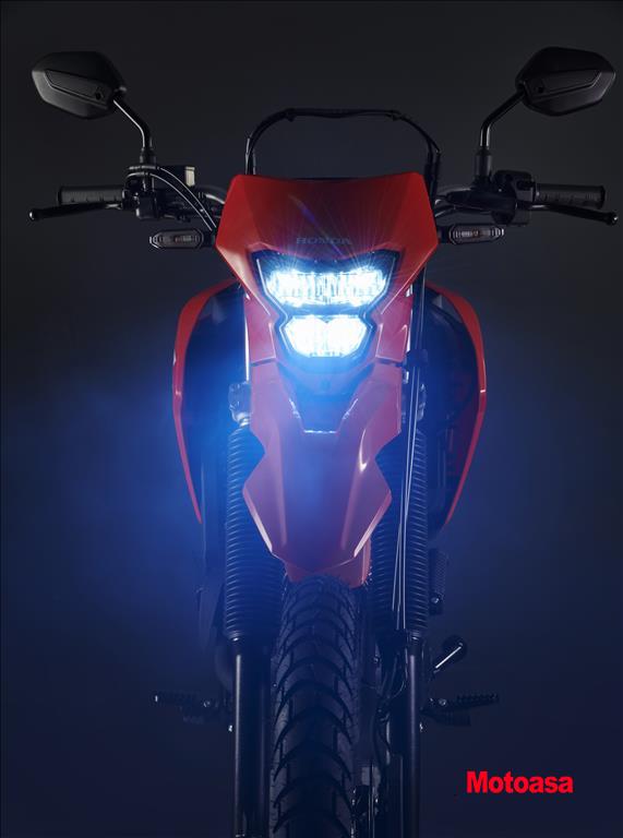 XR 300L TORNADO5