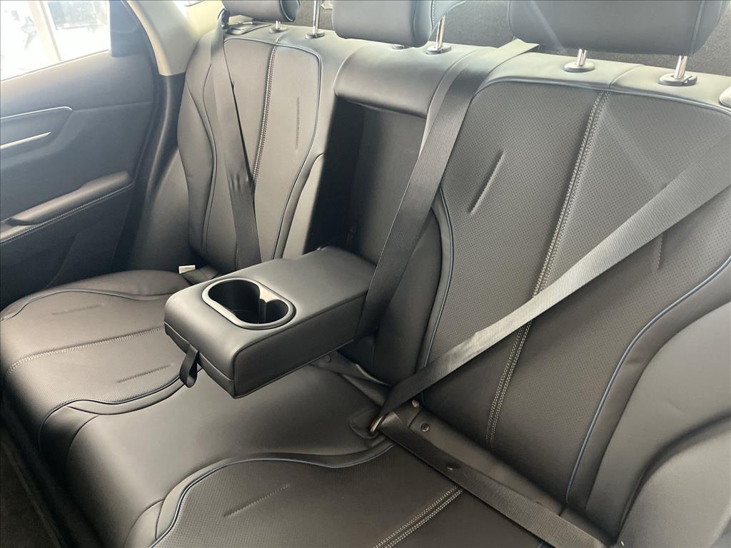 KING 1.5 DM-I PHEV GS AUTOMÁTICO13