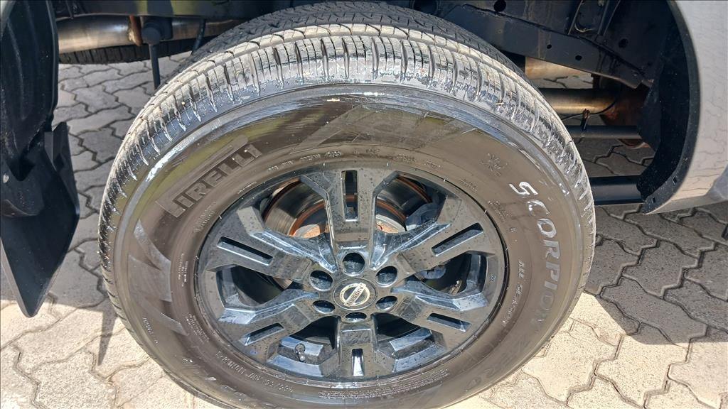 FRONTIER 2.3 16V TURBO DIESEL ATTACK CD 4X4 AUTOMÁTICO9