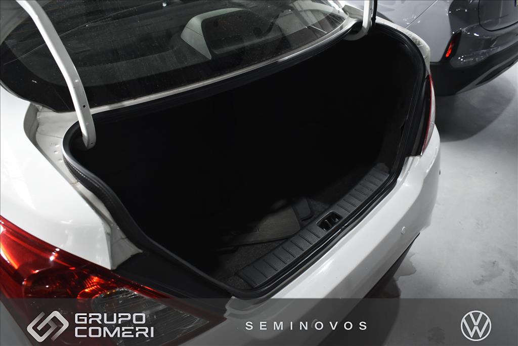 VERSA 1.6 16V FLEXSTART V-DRIVE MANUAL14