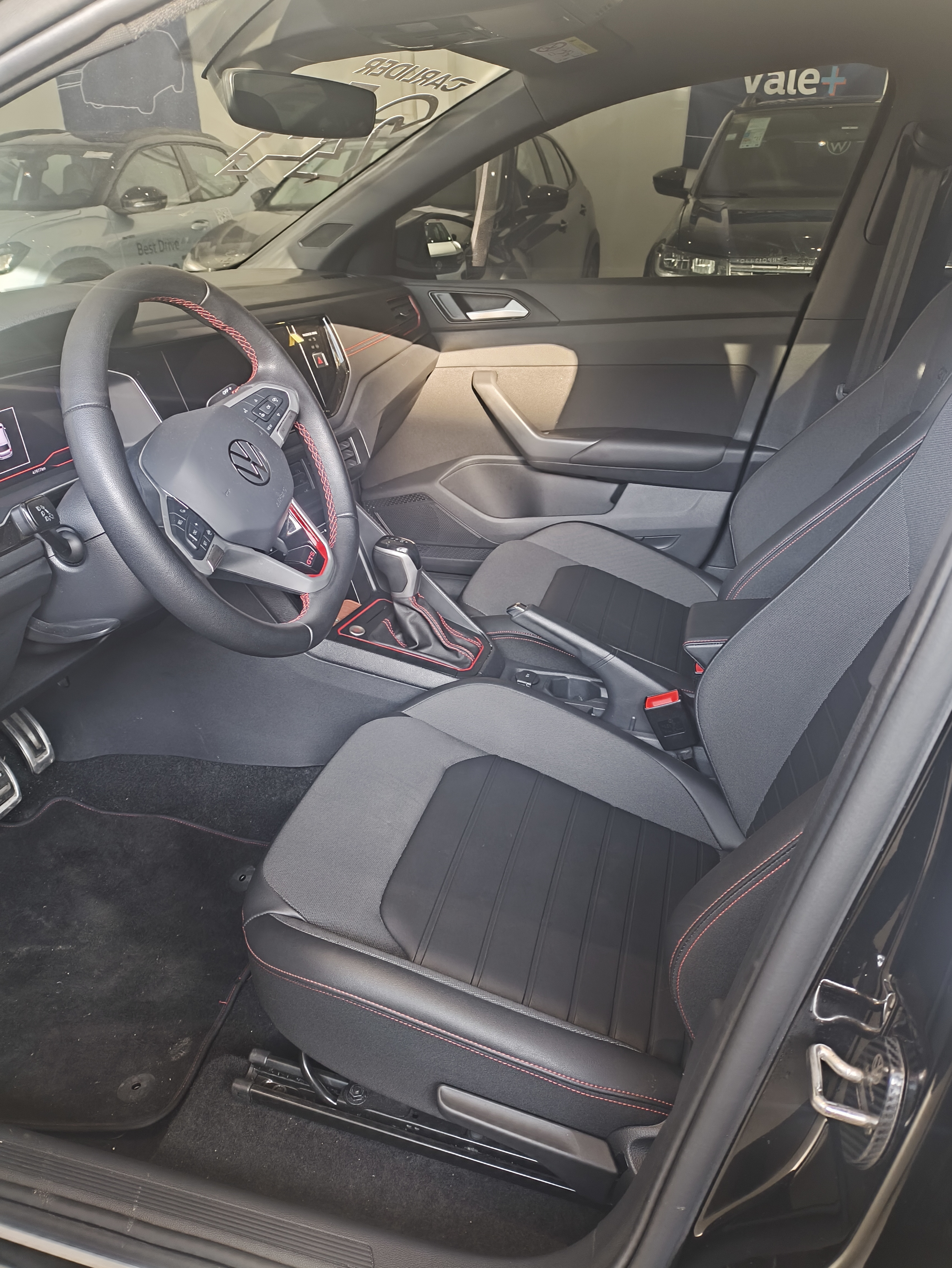 POLO 1.4 250 TSI GTS AUTOMÁTICO10