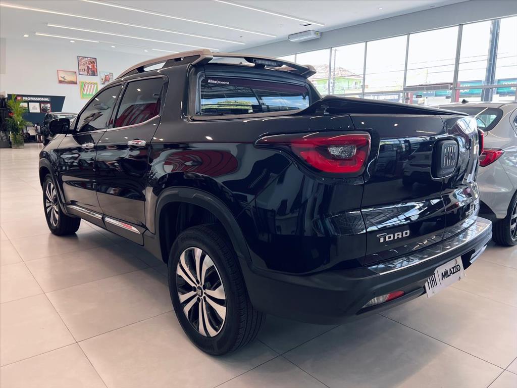 TORO 2.0 16V TURBO DIESEL VOLCANO 4WD AT93