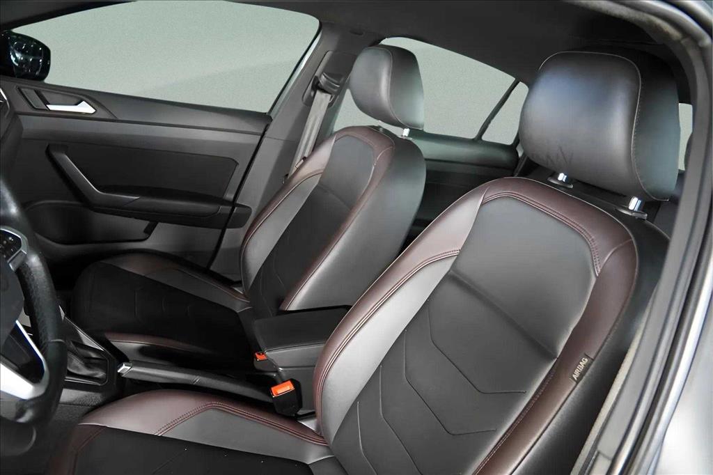 VIRTUS 1.0 200 TSI HIGHLINE AUTOMÁTICO6