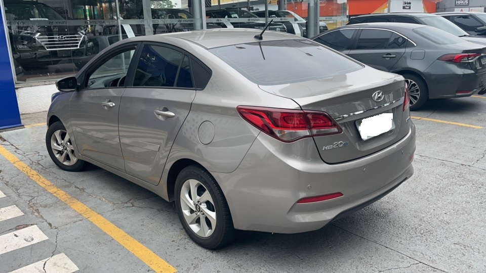 Hyundai-HB20S-1.6 COMFORT STYLE 16V FLEX 4P AUTOMÁTICO