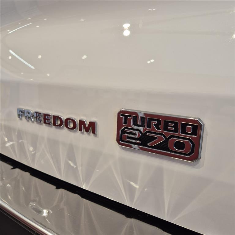 TORO 1.3 TURBO 270 FLEX FREEDOM AT6