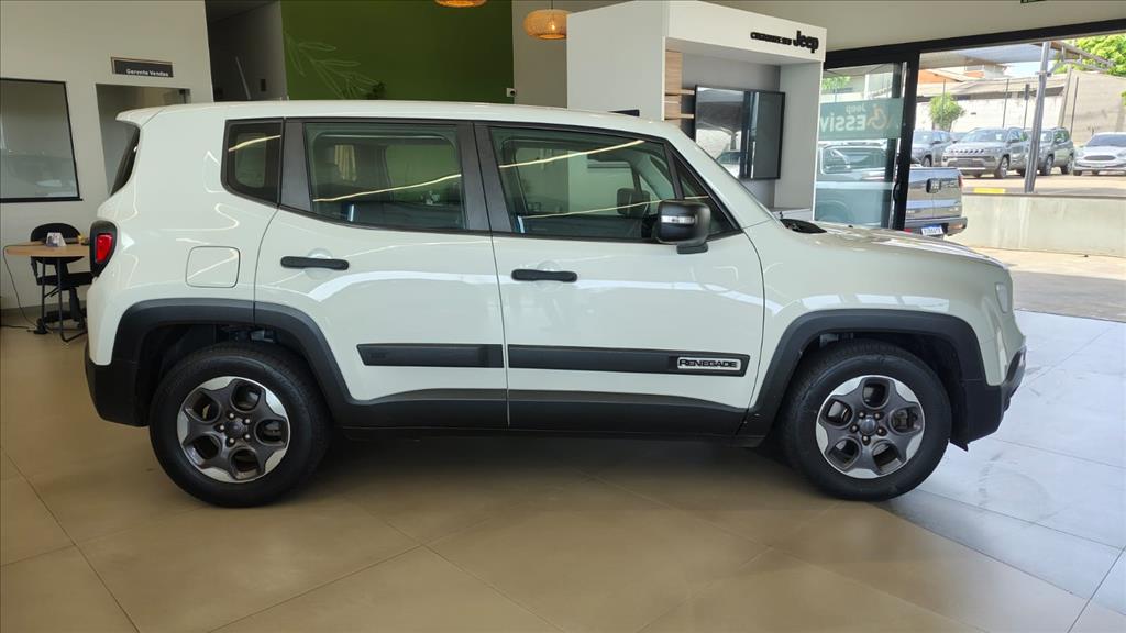 RENEGADE 1.8 16V FLEX 4P AUTOMÁTICO6