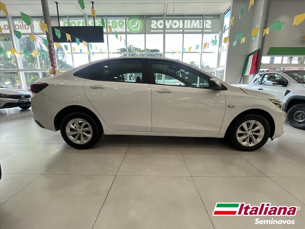ONIX PLUS 1.0 TURBO FLEX LT AUTOMÁTICO5