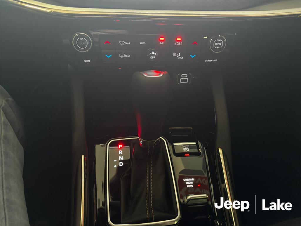 COMMANDER 2.0 HURRICANE 4 TURBO GASOLINA OVERLAND AT914