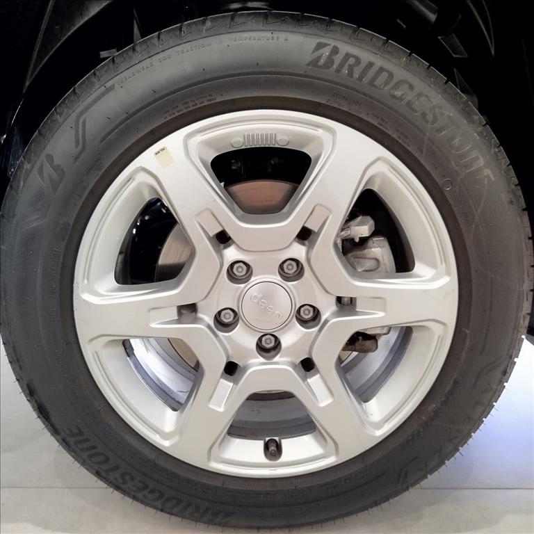 RENEGADE 1.3 T270 TURBO FLEX AT6