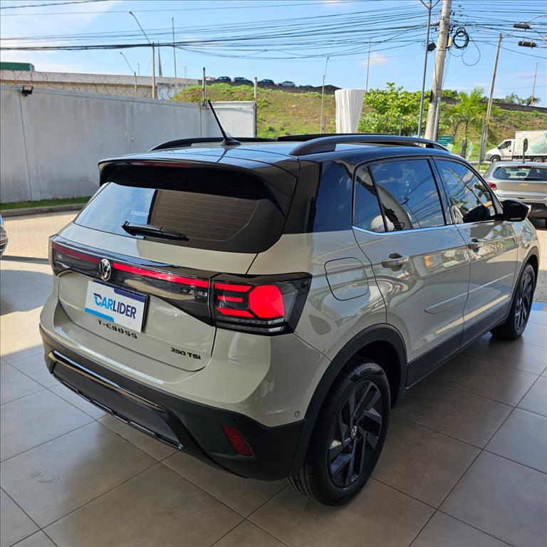 T-CROSS 1.4 250 TSI TOTAL FLEX HIGHLINE AUTOMÁTICO5