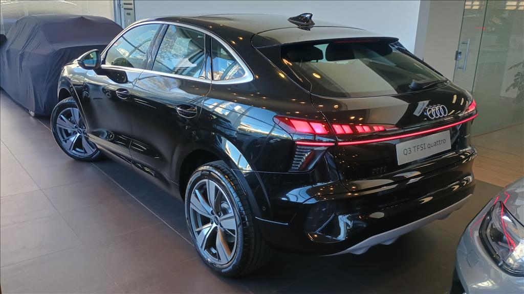 Q3 2.0 TFSI GASOLINA SPORTBACK LAUNCH EDITION QUATTRO S TRONIC12